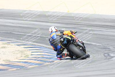 media/Nov-02-2025-CVMA (Sun) [[337aff29ab]]/Race 5-Amateur Formula Middleweight/